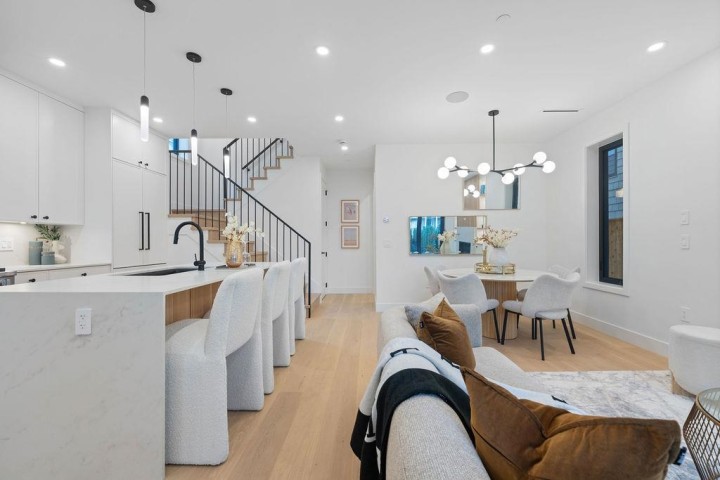 Photo 7 at 1 - 2846 W 12 Avenue, Kitsilano, Vancouver West