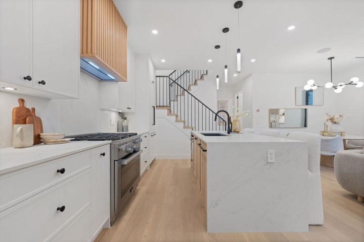 Photo 4 at 1 - 2846 W 12 Avenue, Kitsilano, Vancouver West