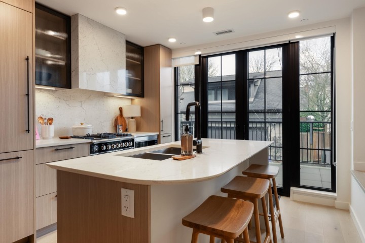 Photo 2 at 197 W King Edward Ave Street, Cambie, Vancouver West