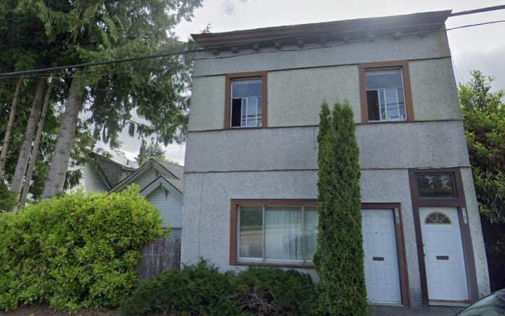 Photo 2 at 4756 Fraser Street, Fraser VE, Vancouver East