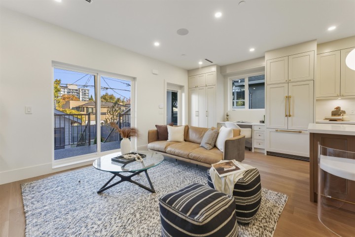 Photo 13 at 1759 W 16th Avenue, Fairview VW, Vancouver West