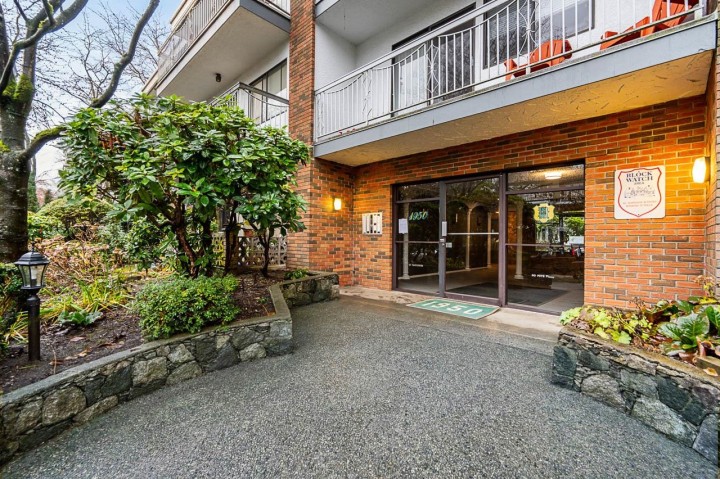 Photo 23 at 114 - 1950 W 8th Avenue, Kitsilano, Vancouver West