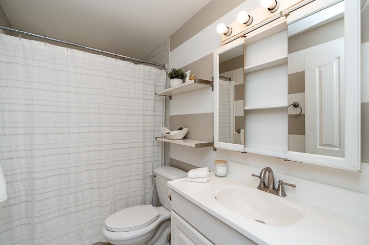 Photo 17 at 114 - 1950 W 8th Avenue, Kitsilano, Vancouver West