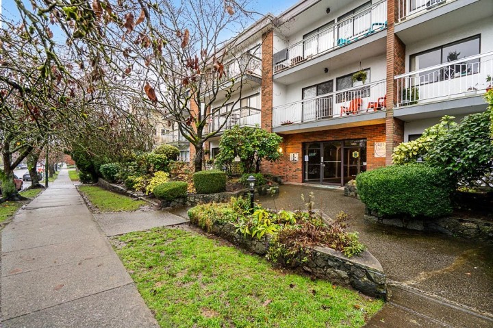 Photo 24 at 114 - 1950 W 8th Avenue, Kitsilano, Vancouver West