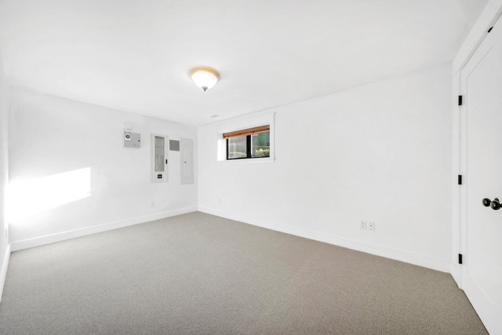 Photo 31 at 1031 Inglewood Avenue, Sentinel Hill, West Vancouver