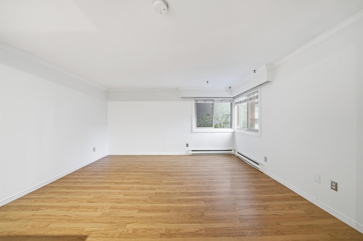 Photo 6 at 107 - 1940 Barclay Street, West End VW, Vancouver West