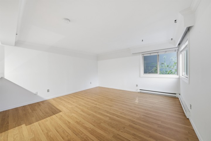 Photo 8 at 107 - 1940 Barclay Street, West End VW, Vancouver West