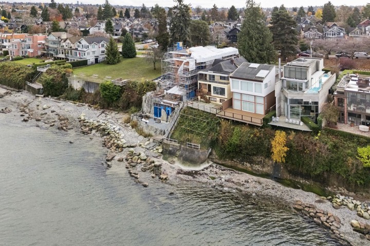 Photo 8 at 3243 Point Grey Road, Kitsilano, Vancouver West