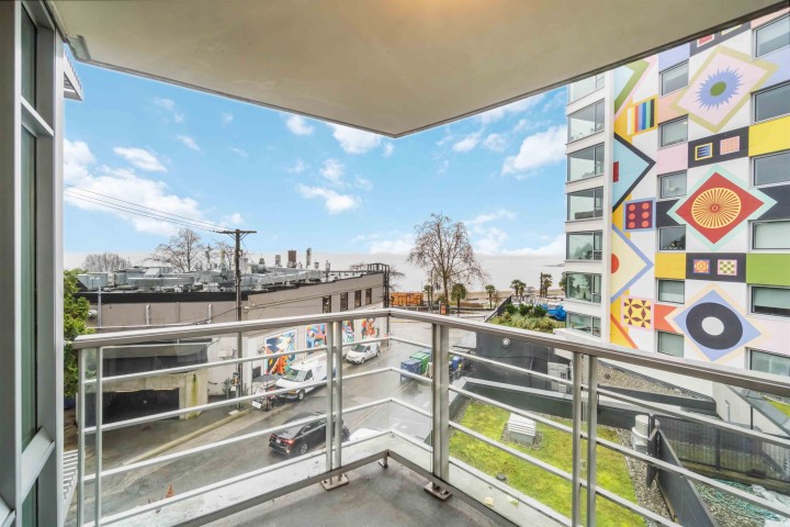 Photo 24 at 404 - 1762 Davie Street, West End VW, Vancouver West