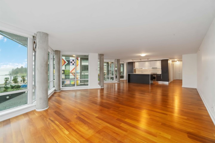 Photo 11 at 404 - 1762 Davie Street, West End VW, Vancouver West