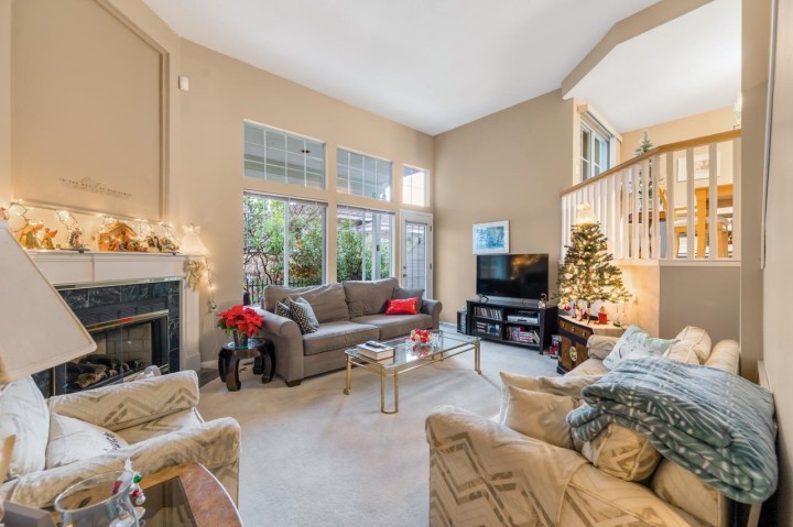 Photo 2 at 233 Waterleigh Drive, Marpole, Vancouver West