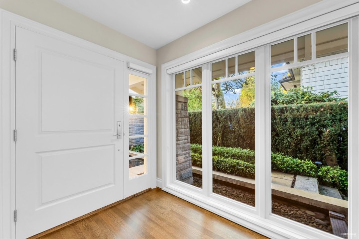 Photo 5 at 4358 Erwin Drive, Cypress, West Vancouver