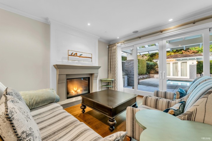 Photo 10 at 4358 Erwin Drive, Cypress, West Vancouver