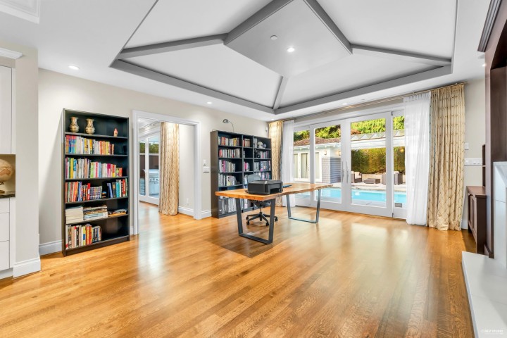 Photo 18 at 4358 Erwin Drive, Cypress, West Vancouver