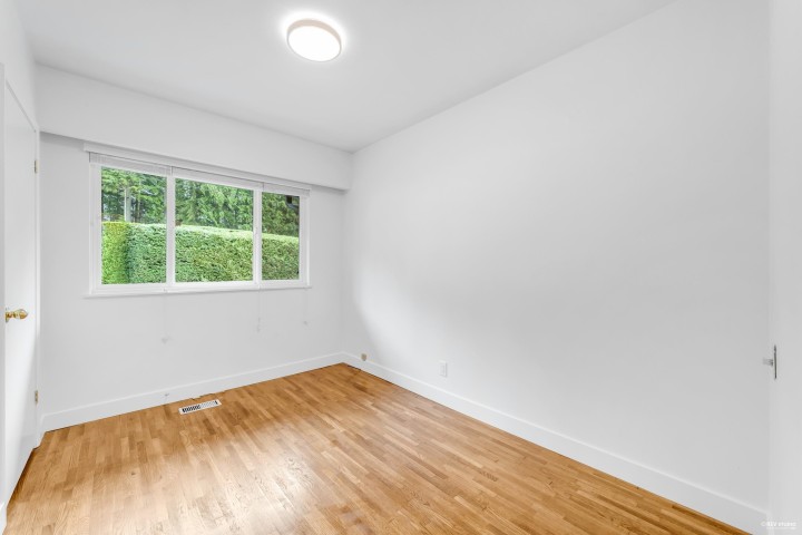 Photo 23 at 50 Glenmore Drive, Glenmore, West Vancouver