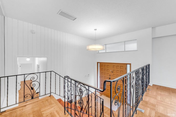 Photo 5 at 50 Glenmore Drive, Glenmore, West Vancouver