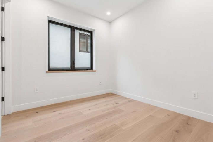 Photo 20 at 1 - 448 W 20th Avenue, Cambie, Vancouver West