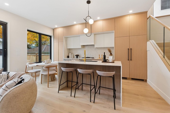 Photo 10 at 2 - 448 W 20th Avenue, Cambie, Vancouver West