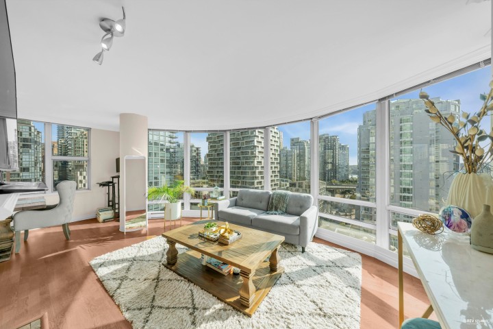 Photo 1 at 1708 - 1500 Hornby Street, Yaletown, Vancouver West