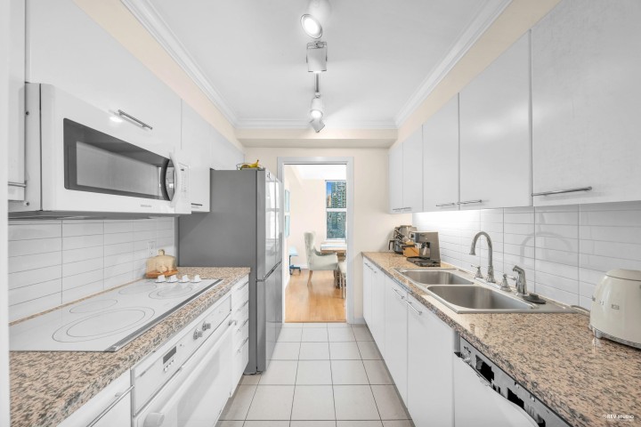 Photo 9 at 1708 - 1500 Hornby Street, Yaletown, Vancouver West