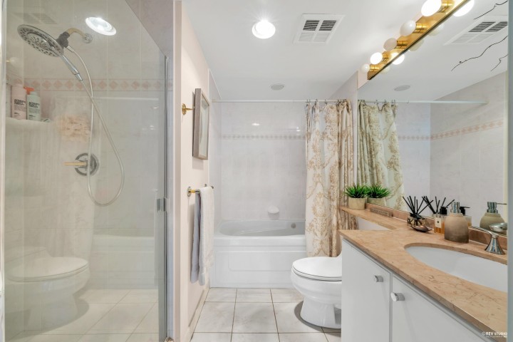 Photo 14 at 1708 - 1500 Hornby Street, Yaletown, Vancouver West