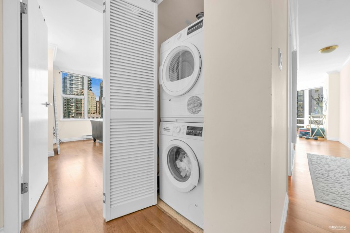 Photo 18 at 1708 - 1500 Hornby Street, Yaletown, Vancouver West