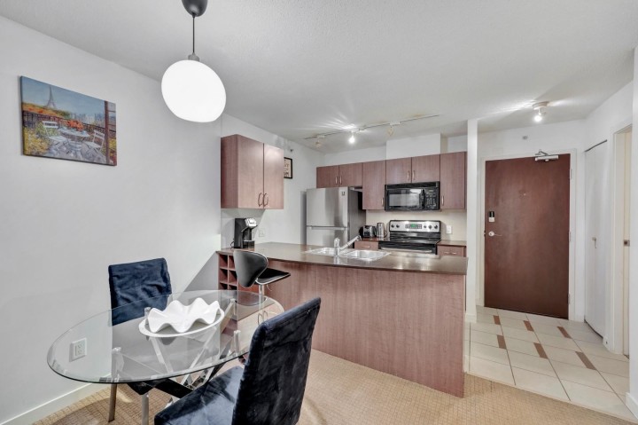 Photo 6 at 1506 - 610 Granville Street, Downtown VW, Vancouver West