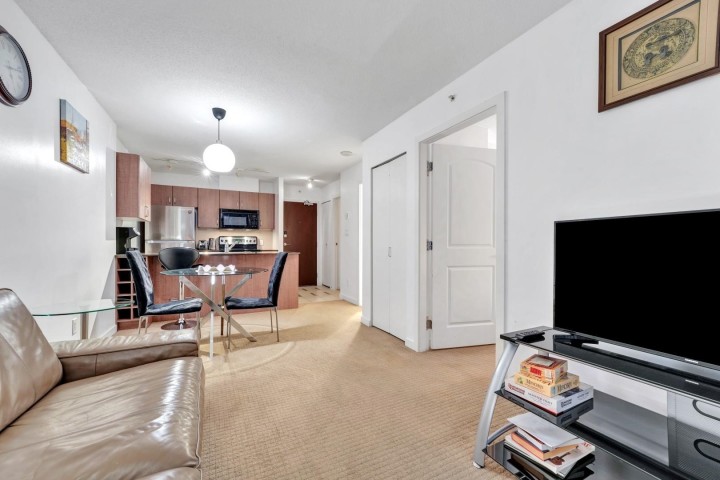 Photo 14 at 1506 - 610 Granville Street, Downtown VW, Vancouver West