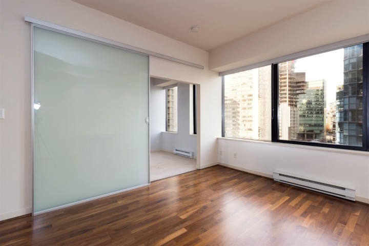 Photo 16 at 615 - 1333 W Georgia Street, Coal Harbour, Vancouver West