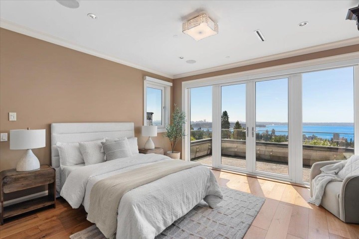 Photo 18 at 2171 Queens Avenue, Queens, West Vancouver