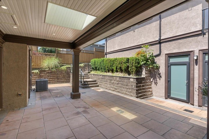 Photo 37 at 2171 Queens Avenue, Queens, West Vancouver