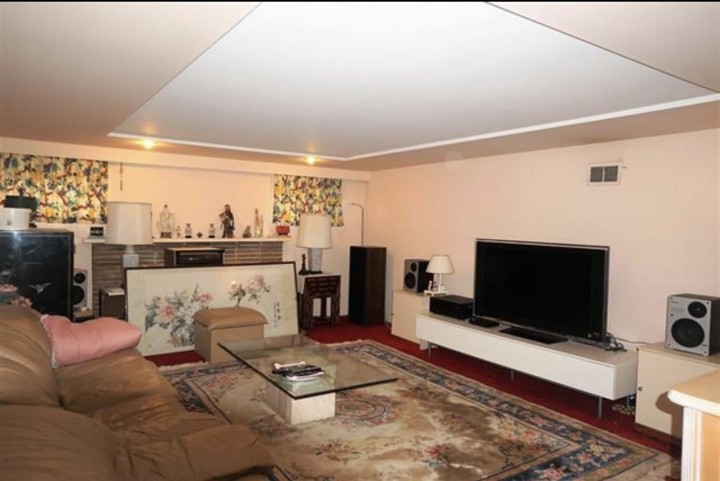 Photo 6 at 1315 W 58th Avenue, South Granville, Vancouver West