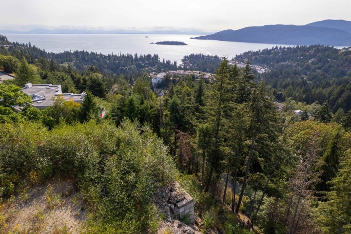 Photo 18 at 4783 Westwood Place, Cypress Park Estates, West Vancouver