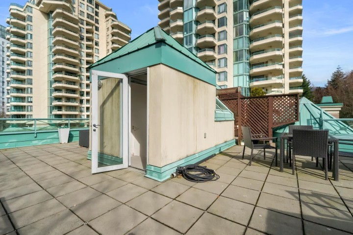 Photo 15 at 348 Taylor Way, Park Royal, West Vancouver