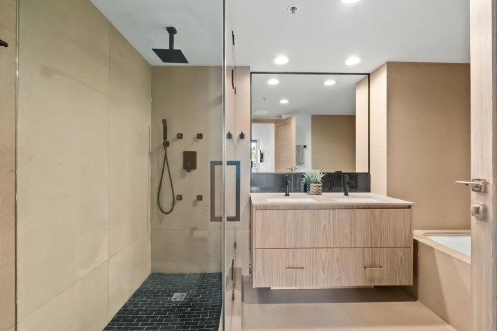 Photo 7 at 6D - 328 Taylor Way, Park Royal, West Vancouver