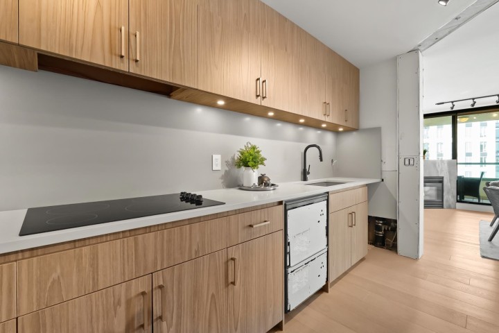 Photo 3 at 6D - 328 Taylor Way, Park Royal, West Vancouver