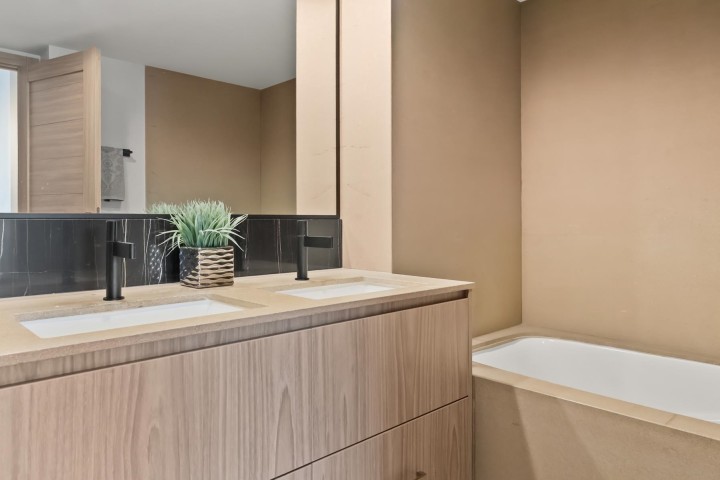 Photo 9 at 6D - 328 Taylor Way, Park Royal, West Vancouver