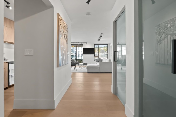 Photo 14 at 6D - 328 Taylor Way, Park Royal, West Vancouver