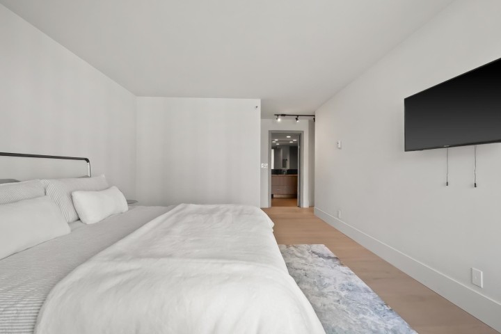 Photo 11 at 6D - 328 Taylor Way, Park Royal, West Vancouver