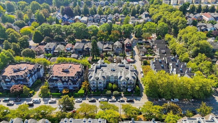 Photo 23 at 307 - 876 W 16th Avenue, Cambie, Vancouver West