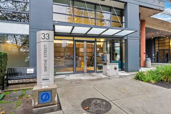 Photo 24 at 2303 - 33 Smithe Street, Yaletown, Vancouver West
