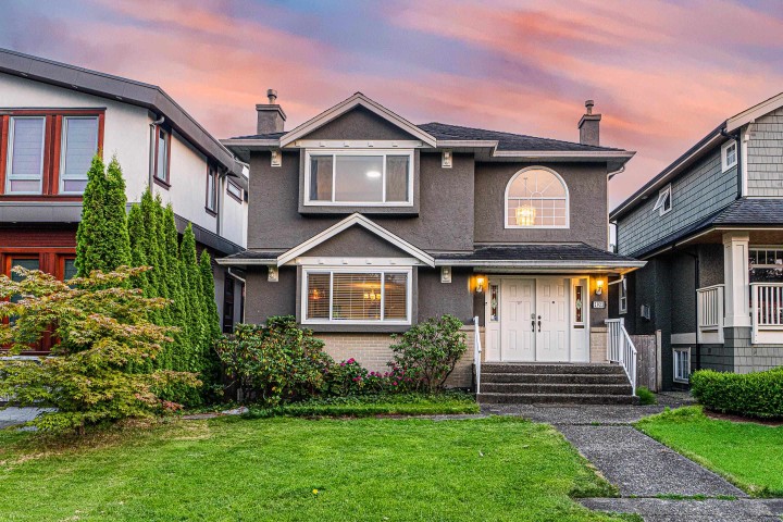 Photo 1 at 2922 W 22nd Avenue, Arbutus, Vancouver West