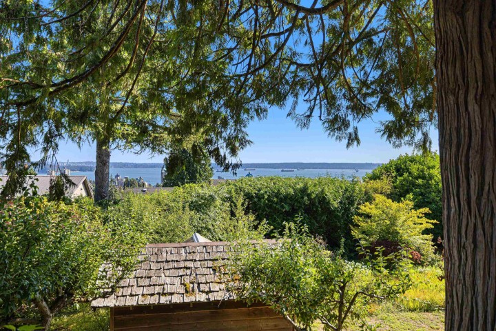 Photo 13 at 2234 Ottawa Avenue, Dundarave, West Vancouver