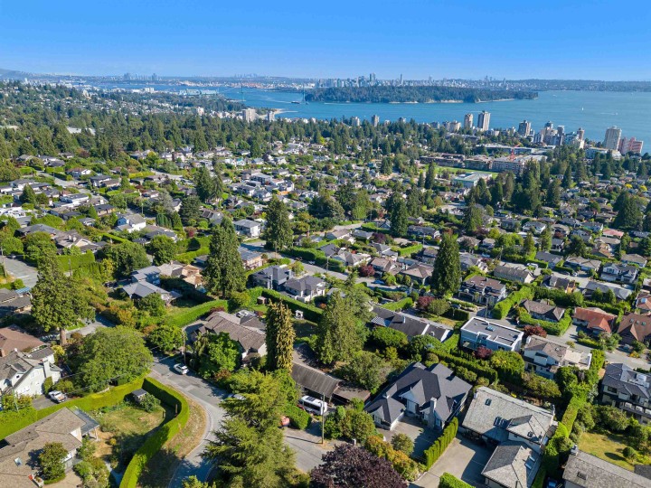 Photo 16 at 2234 Ottawa Avenue, Dundarave, West Vancouver