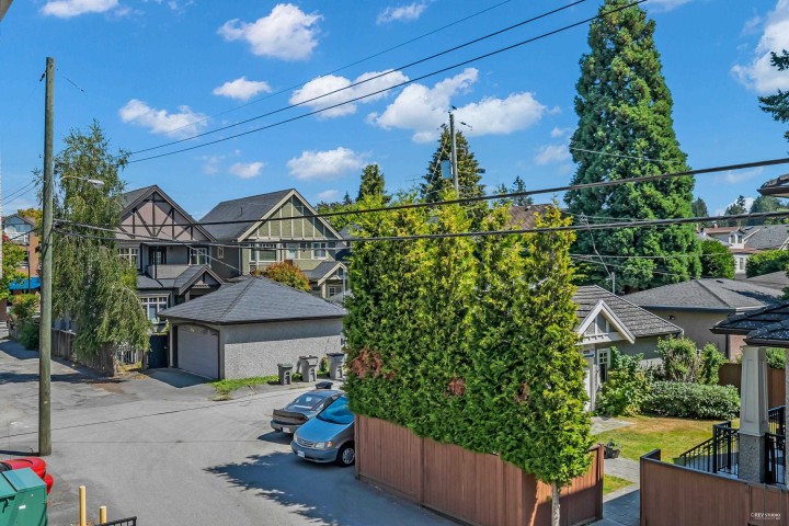 Photo 28 at 204 - 2089 W 43rd Avenue, Kerrisdale, Vancouver West