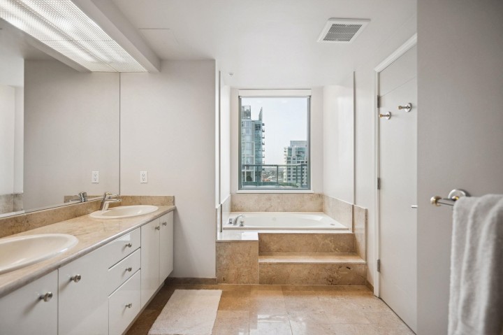 Photo 14 at PH 3-4 - 1383 Howe Street, Downtown VW, Vancouver West