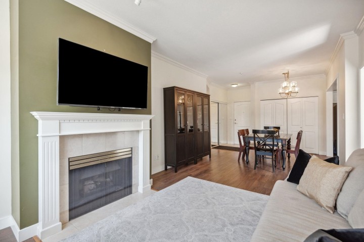 Photo 6 at 216 - 5735 Hampton Place, University VW, Vancouver West