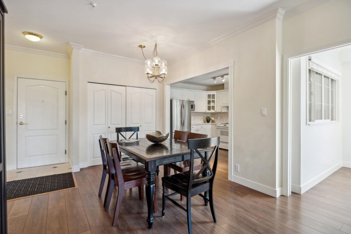 Photo 8 at 216 - 5735 Hampton Place, University VW, Vancouver West