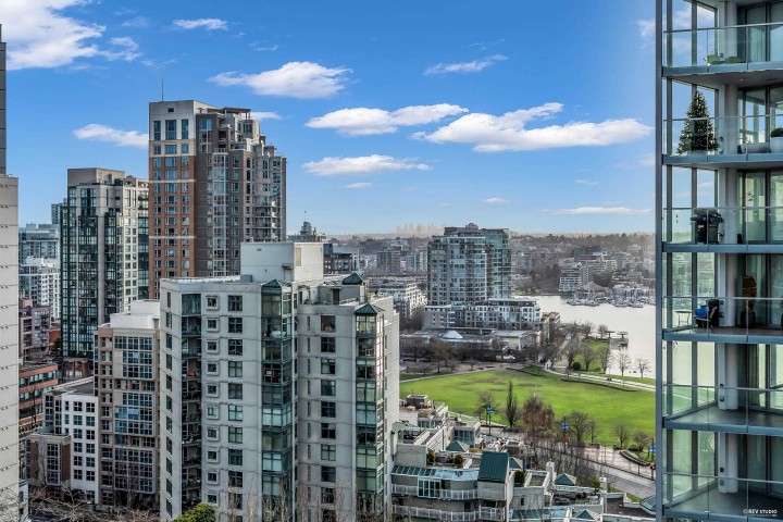 Photo 5 at 1901 - 501 Pacific Street, Downtown VW, Vancouver West