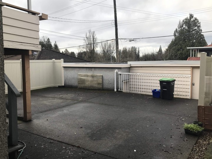 Photo 14 at 5771 Sherbrooke Street, Knight, Vancouver East